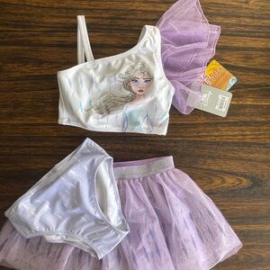 ✨ Disney Elsa 2-Piece Swimsuit–NWT ✨